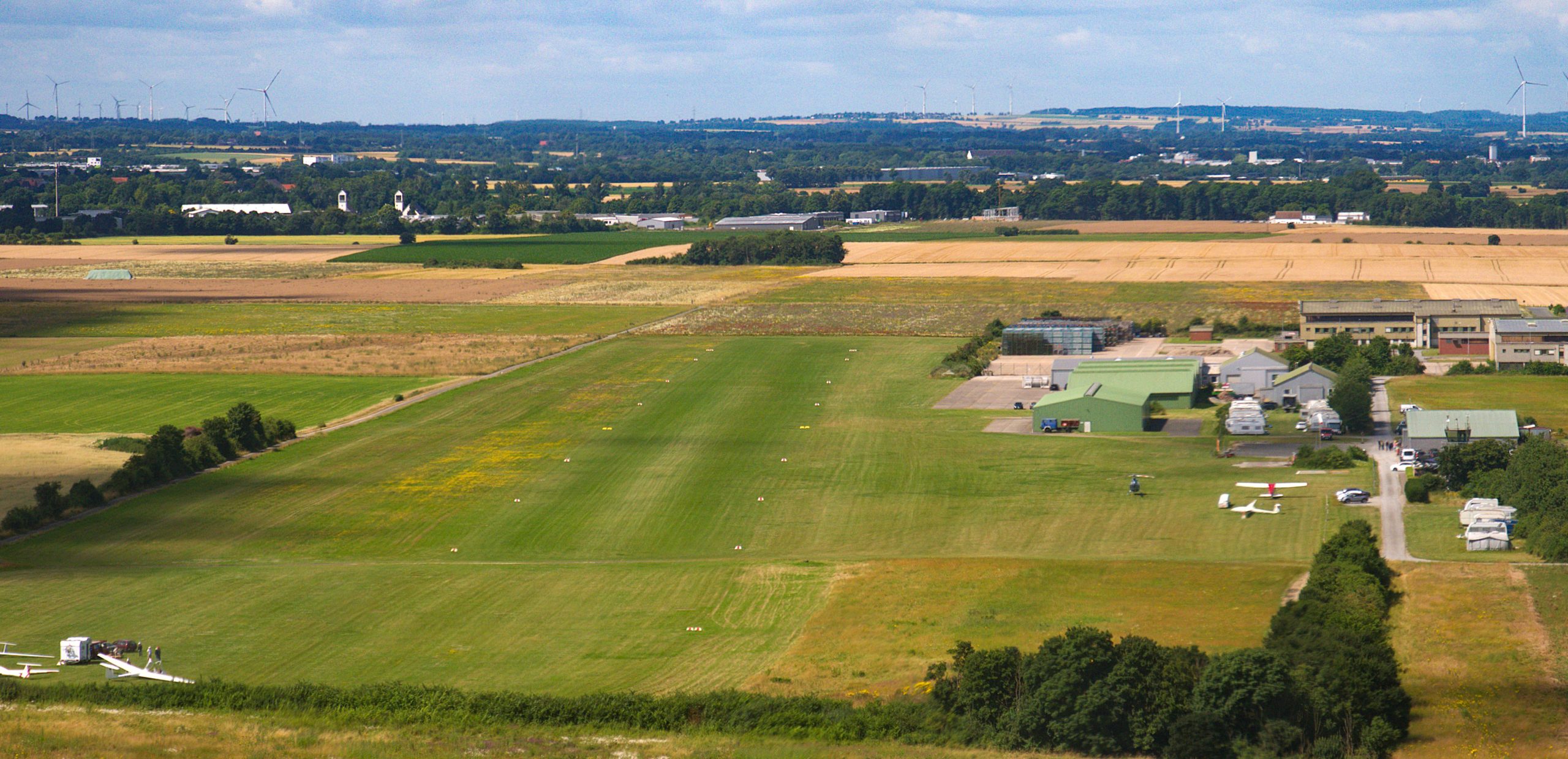 Flugplatz Soest/ Bad Sassendorf (EDLZ)