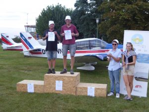 Motorflieger: (v.l.) Mark Nowicki, Ralf Froese